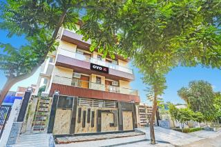 Hotel O High Sky Residency - Noida - 3