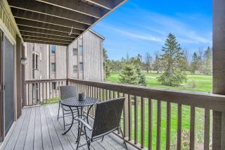 Newly Renovated Fore Seasons - Williamsburg - 1