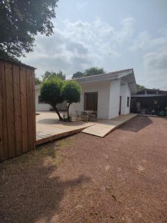 Appartement avec jardin à Saint Jean d'Illac - 5