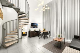 Neve Tzedek Tower 2BR Loft with Sea view Balcony, Parking, and Pool - Tel Aviv - 4