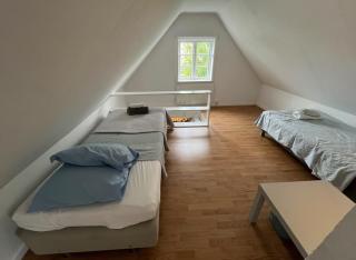 Summer Home with Private Garden - Klintehamn - 2