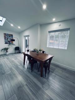 Unique 4 Bedroom House, ideal for HS2, Business People, Contractors & workers - Minworth - 8
