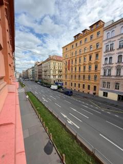 Fügner's apartment by Rentez - Prag - 6