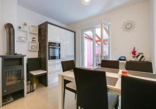 Cute apartment Damor near the beach - 2