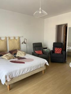 Joli studio avec balcon - 8