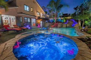 Dream Home with Pool, Water Slide, Spa and Views - San Diego - 3