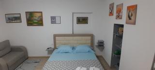 Klent Studio Apartment - 7