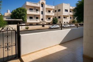 White Apartment - Aqaba - 7