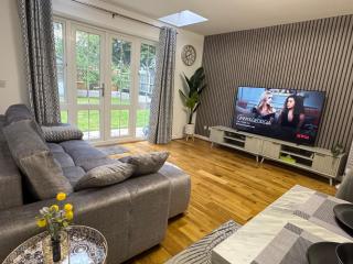 Park Villa, Stevenage - Shephall - 7