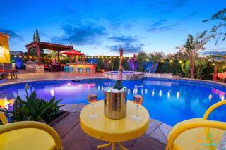 Tropical Resort Home in the Heart of San Diego - San Diego - 6