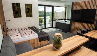 Hotel Kras - Jedovnice - 0