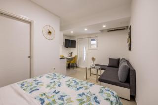 Studio Apartment Nikol - 7