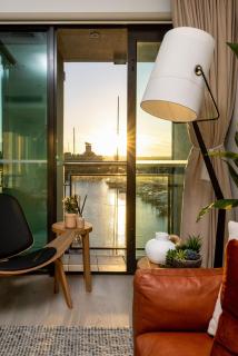 Harbourfront Elegance with Carpark - Auckland - 8