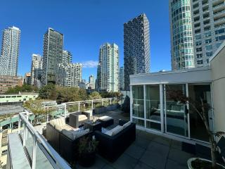 Penthouses of Beach Ave - Vancouver - 6