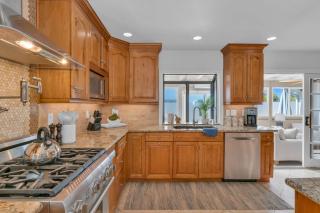 PoolFire Pit Near Balboa Park Mountain Views! - 4