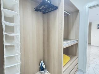Relax and Stay in Praia Spacious 3bdr Apartment - Praia - 9