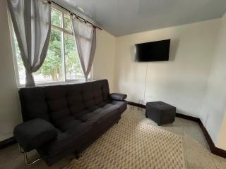 ACOGEDOR APARTAMENTO DISPONIBLE eN CALARCA QUINDIO EXCELENTE UBICACION EN CONJUNTO CERRADO 2 HABITACIONES PARKING BIEN EQUIPADO - Calarcá - 1