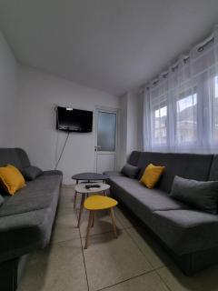 Apartman-Studio 5 Matanović- Save Kovačevića - Sutomore - 4