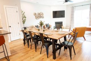 Springmill Escape in Westfield (2 King Beds) - Westfield - 9
