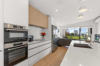 Memorial View - Tauranga Holiday Home - Tauranga - 2