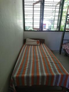 Private Guest Room 3 Bunks & Bath Rathanapitiya - Boralesgamuwa - 3