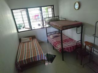 Private Guest Room 3 Bunks & Bath Rathanapitiya - Boralesgamuwa - 2