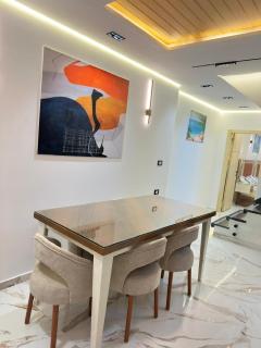 Vibزيارة لا تنسي في مارينا العلمين 3 غرف نوم مكيف بالكامل - 9