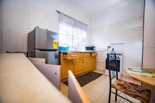 TS Lodgings - Accra - 1