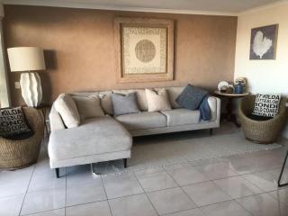Location at Its Best - Ocean Views & Private Rooftop - Caloundra - 9