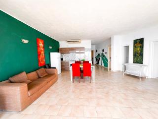 Elegant Oceanfront Apartment with Coastal Charm S11 - Sliema - 6