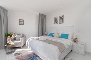 Luxury Cozy & Winter Friendly Ocean View Apartment - 9