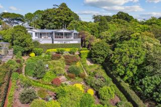 Flaxton Garden Home with Spectacular Coastal Views - Montville - 7