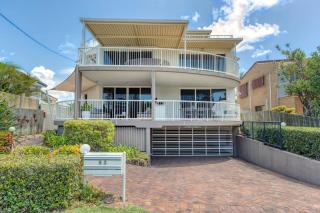 Salt & Sky - Kawana Rooftop Beach Break - Buddina - 4