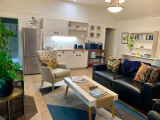 A Bed & A Red @ Berry’s Creek - 6