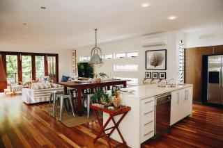 Family Beach House at Twin Waters Resort - Twin Waters - 2