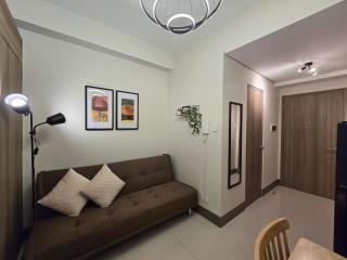 1BR Condotel with Balcony at FAME Residences #FM33-1 - Manila - 0