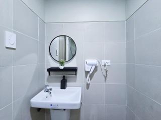1BR Condotel with Balcony at FAME Residences #FM34-1 - Manila - 5