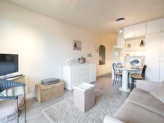 Studio by the Beach in Belgium, cleaning included - Oostduinkerke - 4