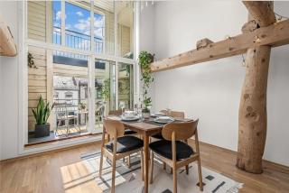 Central Loft by the Canal, High Ceiling & Balcony! - Car Available - Trondheim - 1