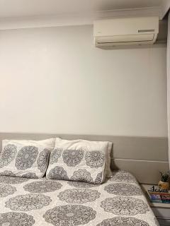 Lindo sobrado central e com piscina - Cascavel - 2