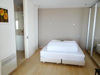 Stylish Apartment by the Sea, cleaning included - 8