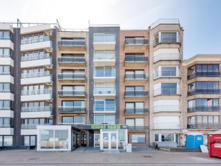 Apartment in Koksijde with Sea View, cleaning included - Koksijde - 2