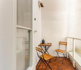 Trendy Downtown Loft - King Bed! - Vancouver - 6