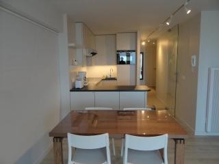 Apartment in Nieuwpoort by Sandy Beaches, cleaning included - Nieuwpoort - 0