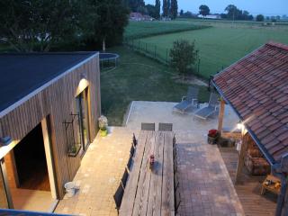Wonderful country house with huge garden, cleaning included - Roesbrugge-Haringe - 2