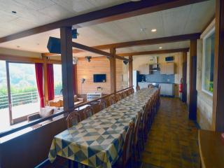 A House with pool, sauna, bubble bath, billiards , cleaning included - Trooz - 2