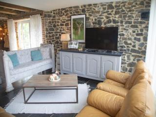 Cottage in Gimnée near Ardennes Activities, cleaning included - Gimnée - 0