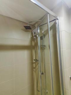 1BR Condotel with Balcony at FAME Residences #FM36-1 - 4