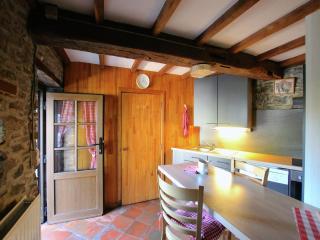 Cottage in Baillamont with terrace, cleaning included - Baillamont - 7