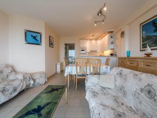 Apartment in Zeedijk with Sea View, cleaning included - Koksijde - 3